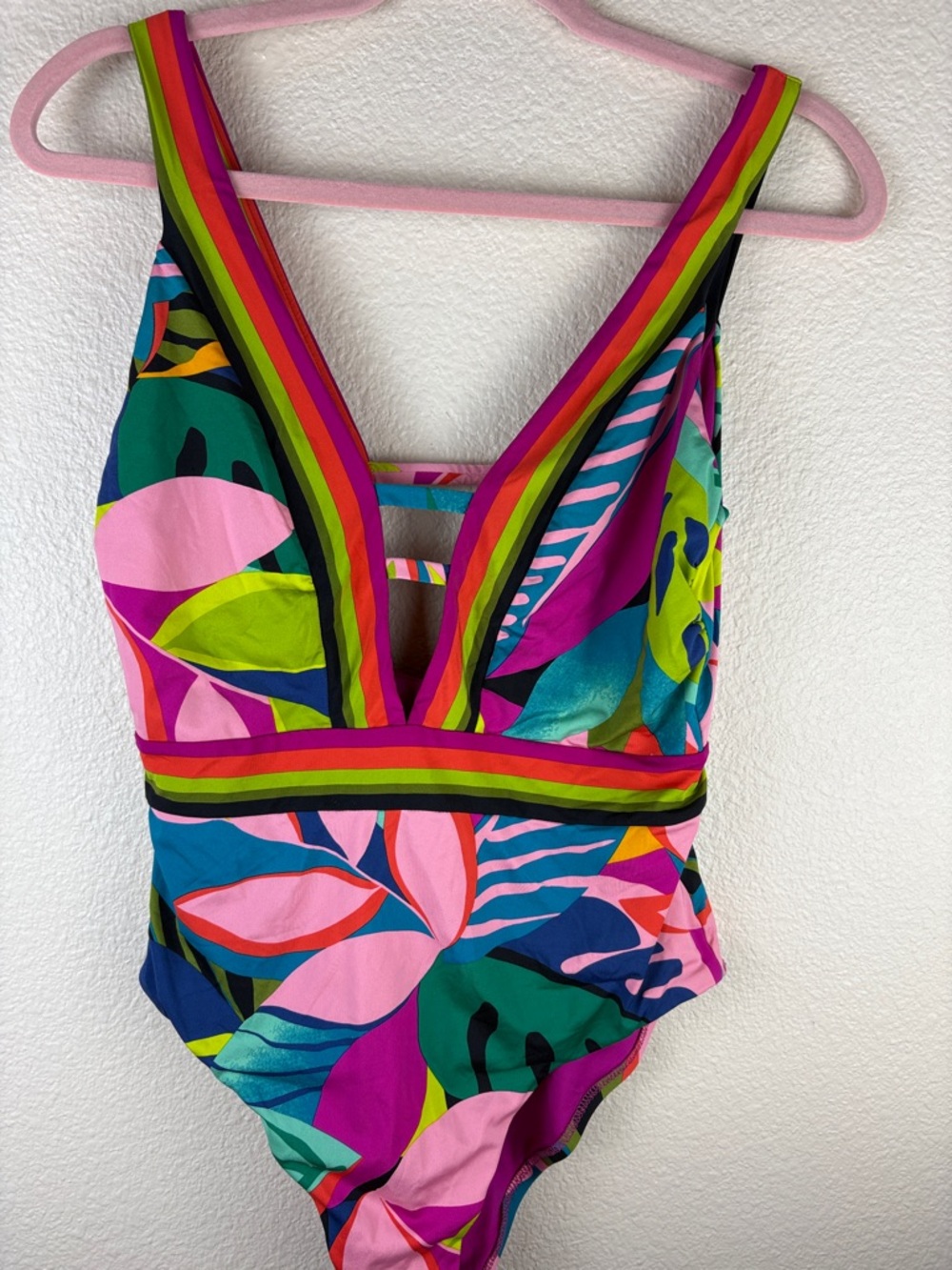 Trina Turk Rainforest Plunge One Piece Swimsuit Tropical Vibrant Size Medium